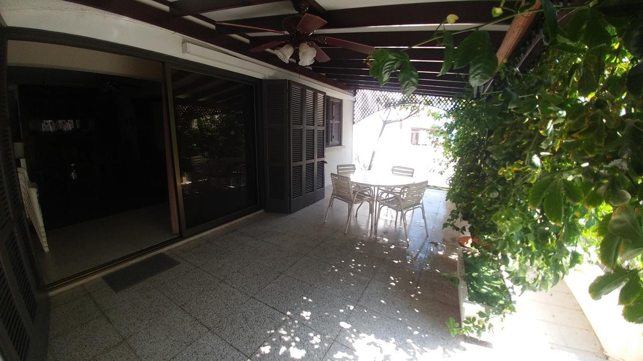 בורוקליני Sandy Beach Apartment 3 מראה חיצוני תמונה