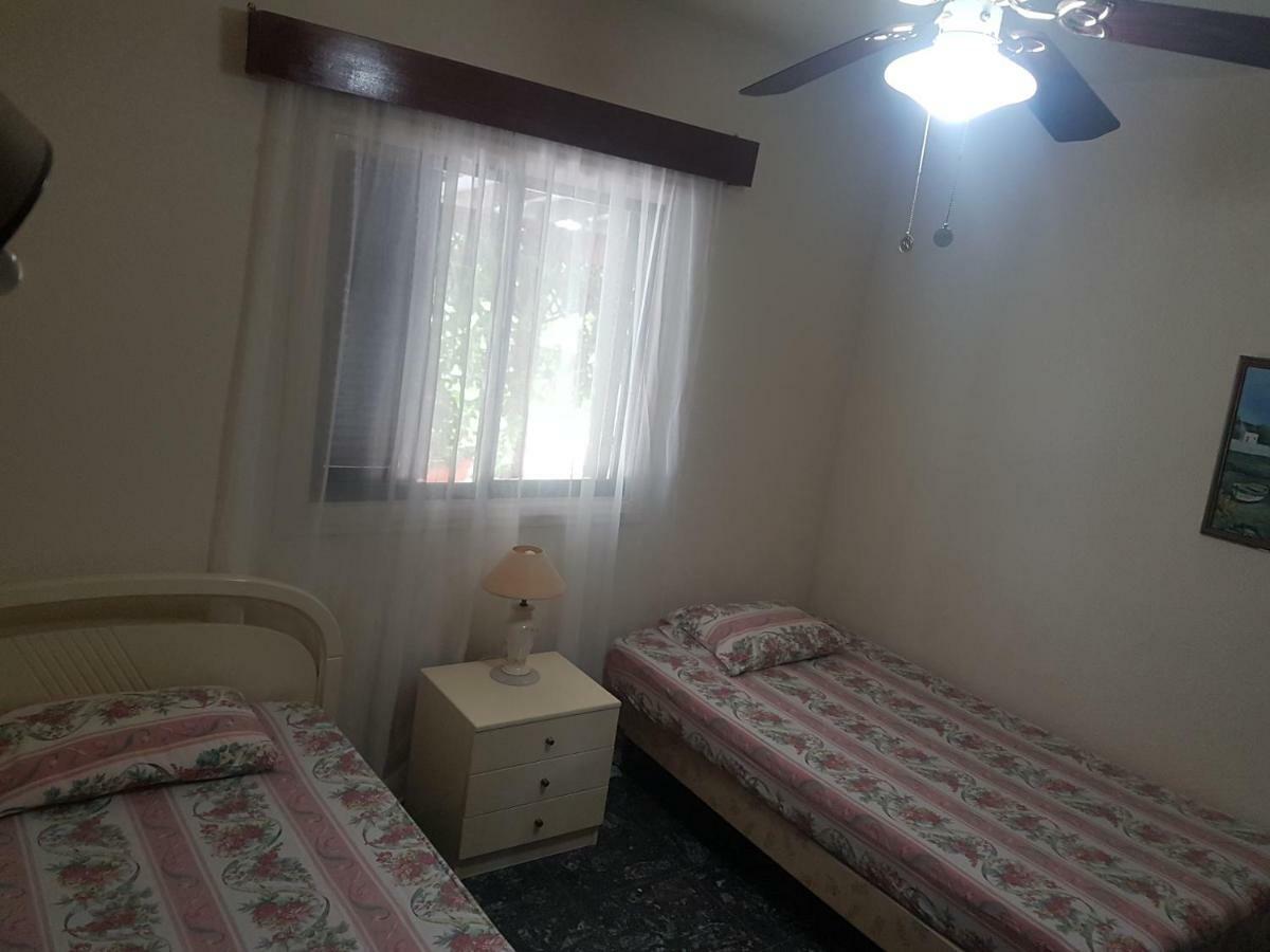 בורוקליני Sandy Beach Apartment 3 מראה חיצוני תמונה